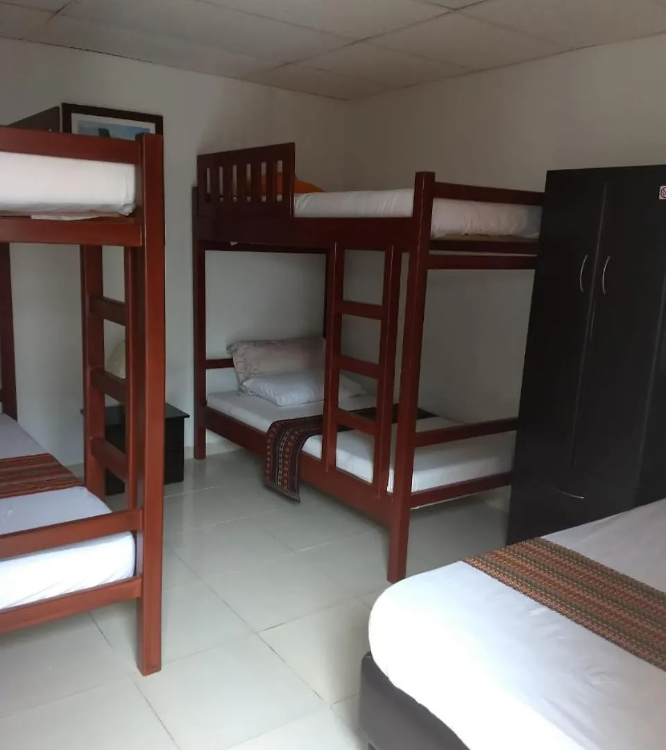 Casa Colon Bed & Breakfast Cali